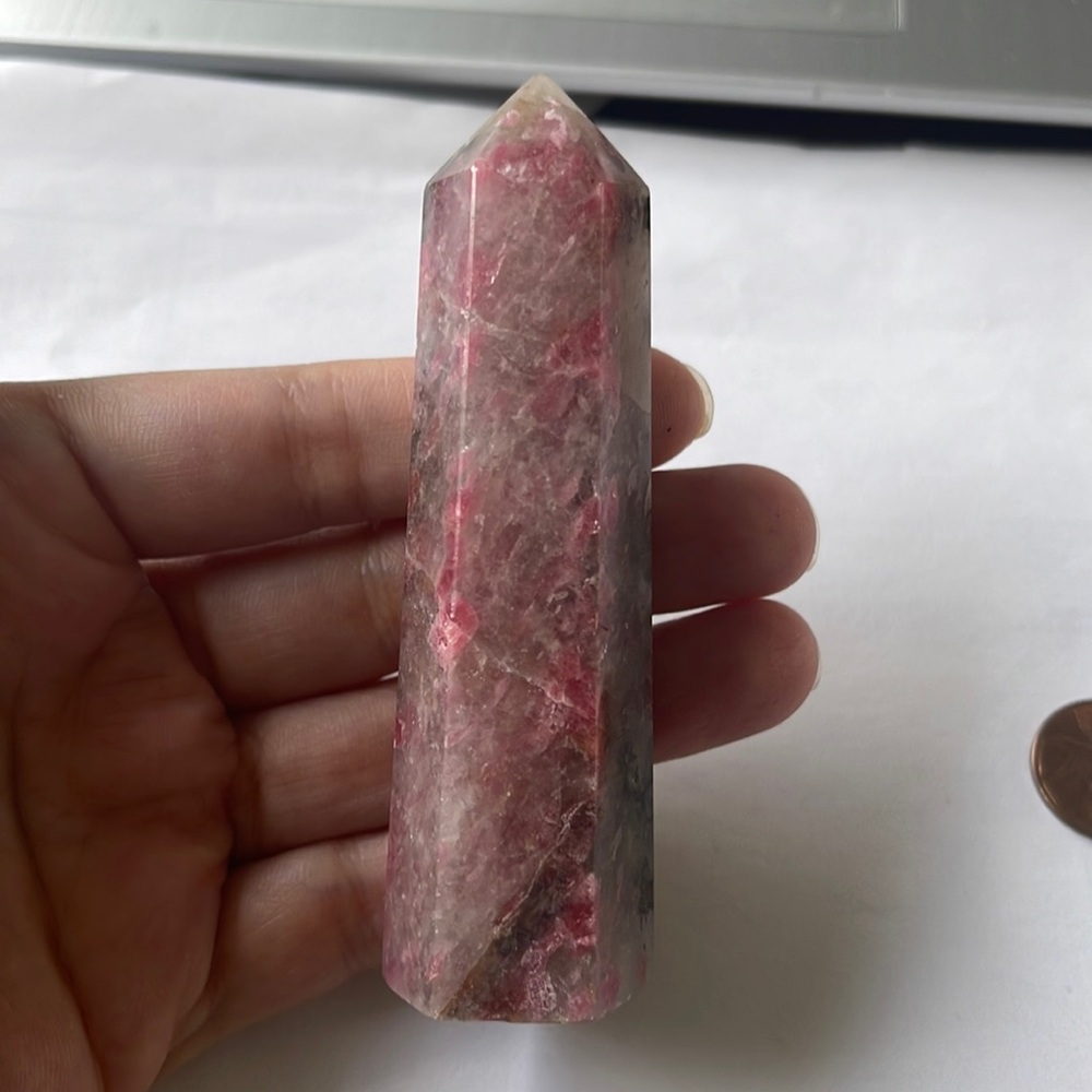 Rhodonite in quartz crystal tower